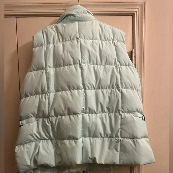 Eddie Bauer Women's Light Mint Green Puffer Vest Size 3x - Picture 7 of 7